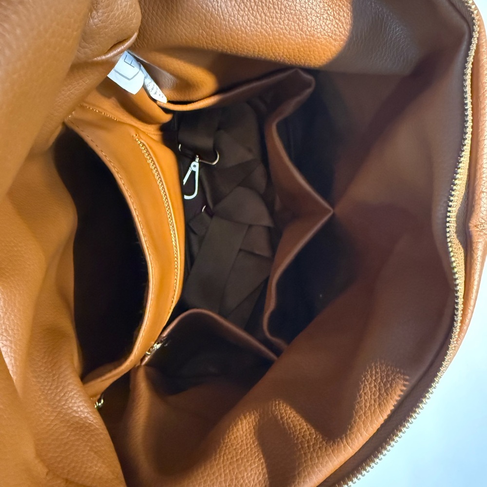 Fawn Design Tan Leather Convertible Diaper Bag Backpack with Gold Hardware - Picture 3 of 3